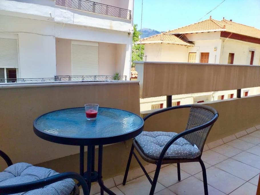 Central Artistic 2-Bedroom Apartment 79Sqm Tripoli Luaran gambar